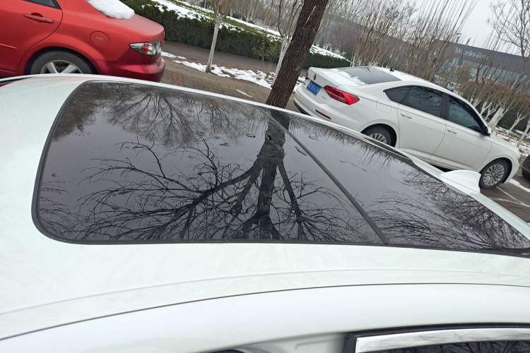 Used BMW 5 Series 2022 Second Facelift 530Li Luxury Edition Premium Package Roof
