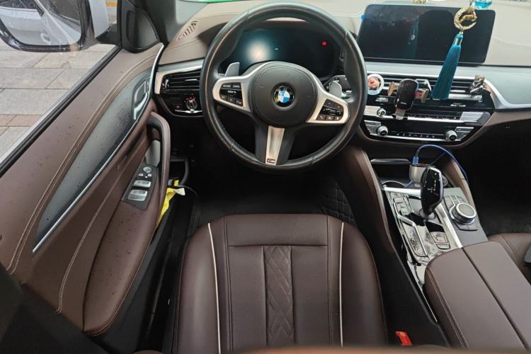 Used BMW 5 Series 2022 Restyled 530Li Leading Edition M Sport Package Steering Wheel