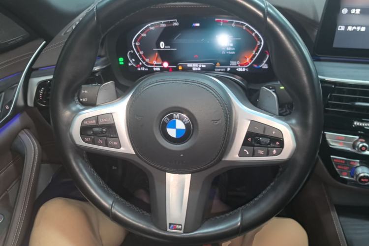 Used BMW 5 Series 2022 Revised Version 3 530Li Luxury Edition M Sport Package Steering Wheel