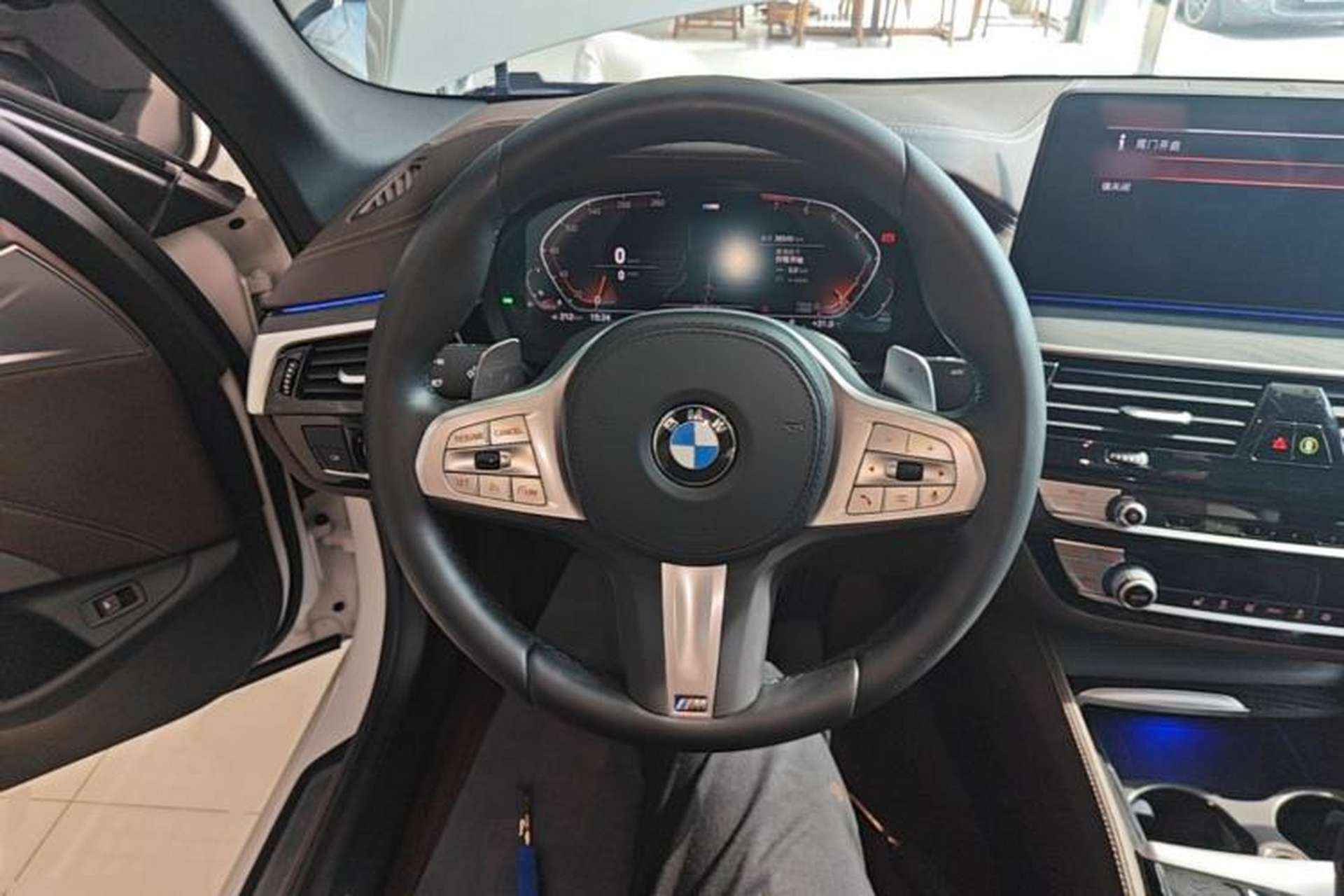 Used BMW 5 Series 2022 Second Facelift 530Li Leading Edition M Sport Package Steering Wheel