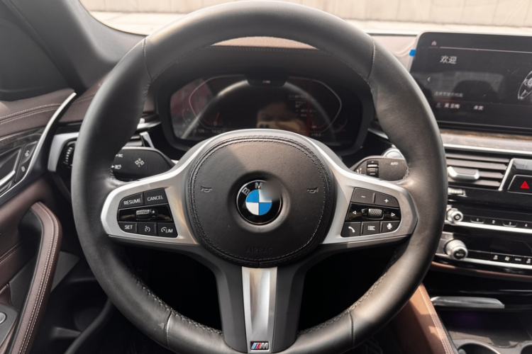 Used BMW 5 Series 2022 Restyled 525Li M Sport Package Steering Wheel