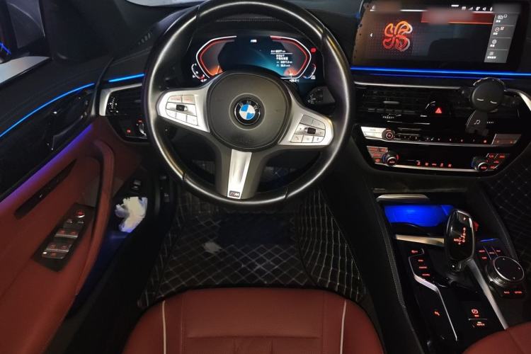 Used BMW 5 Series 2022 525Li M Sport Package Steering Wheel
