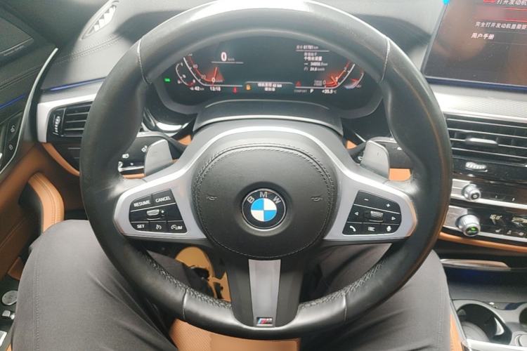 Used BMW 5 Series 2022 Updated 530i M Sport Package Steering Wheel