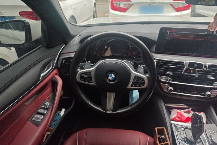 Used BMW 5 Series 2022 530Li Leading Model M Sport Package Steering Wheel