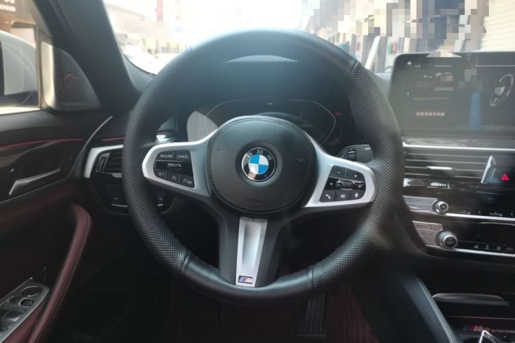 Used BMW 5 Series 2022 Restyled 525Li Luxury Package Steering Wheel