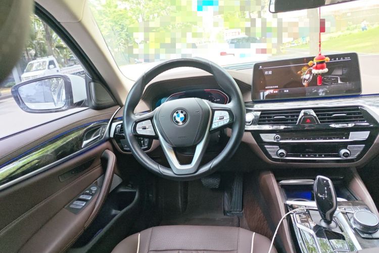 Used BMW 5 Series 2022 Second Facelift 525Li Luxury Package Steering Wheel