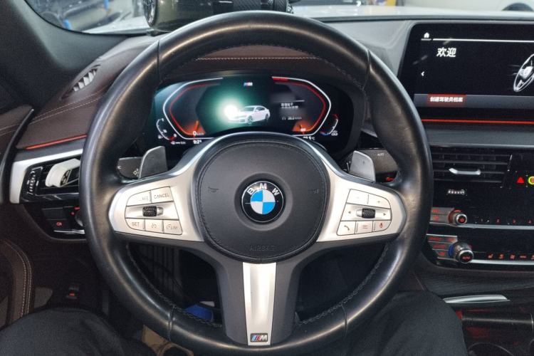 Used BMW 5 Series 2022 Second Facelift 530Li Leading Edition M Sport Package Steering Wheel