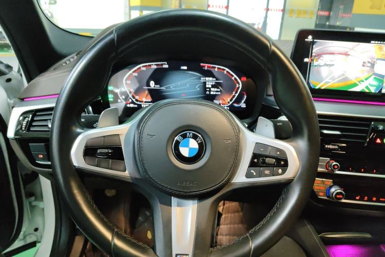 Used BMW 5 Series 2022 Restyled 530Li Leading Edition M Sport Package Steering Wheel