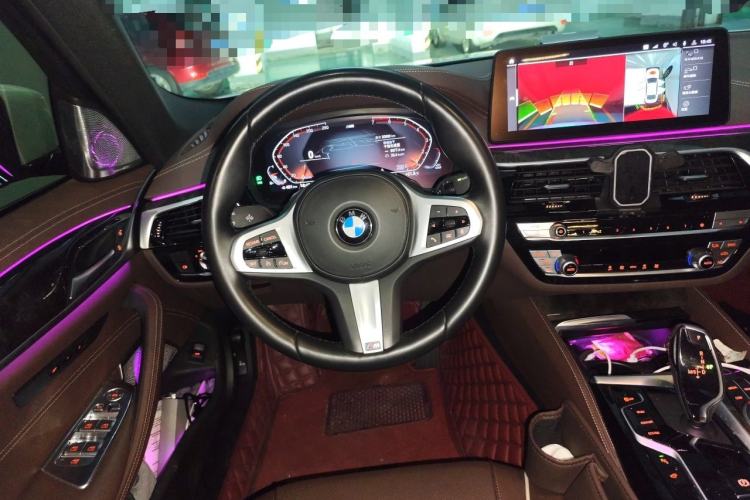 Used BMW 5 Series 2022 525Li M Sport Package Steering Wheel