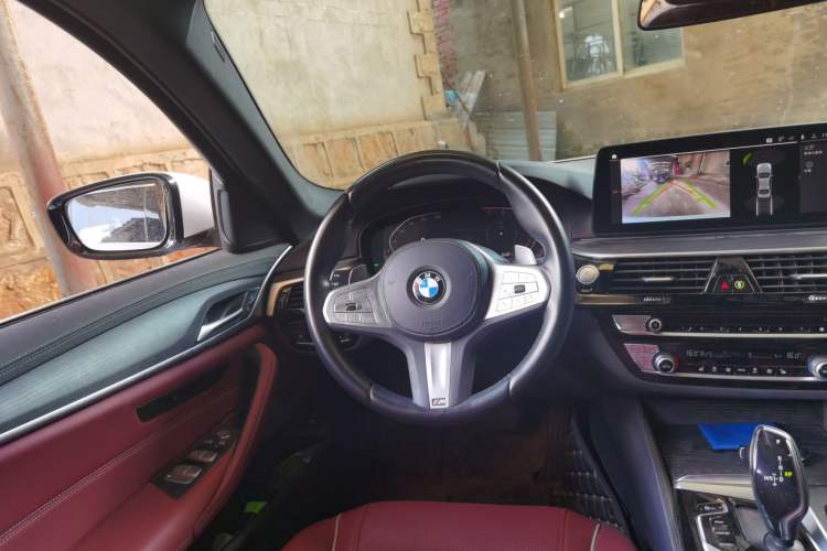 Used BMW 5 Series 2022 Second Facelift 530Li Leading Edition M Sport Package Steering Wheel