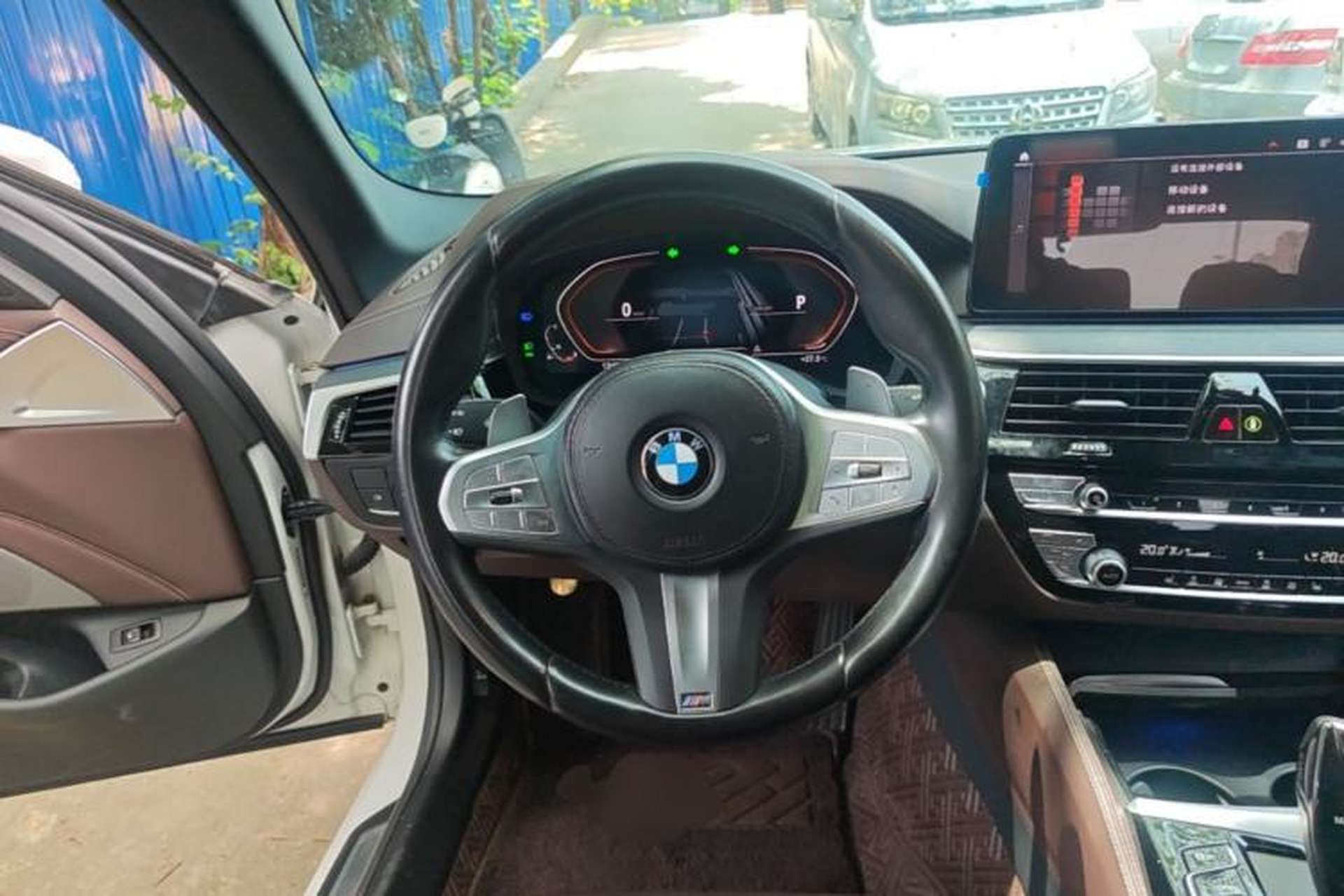 Used BMW 5 Series 2022 Second Facelift 530Li Leading Edition M Sport Package Steering Wheel
