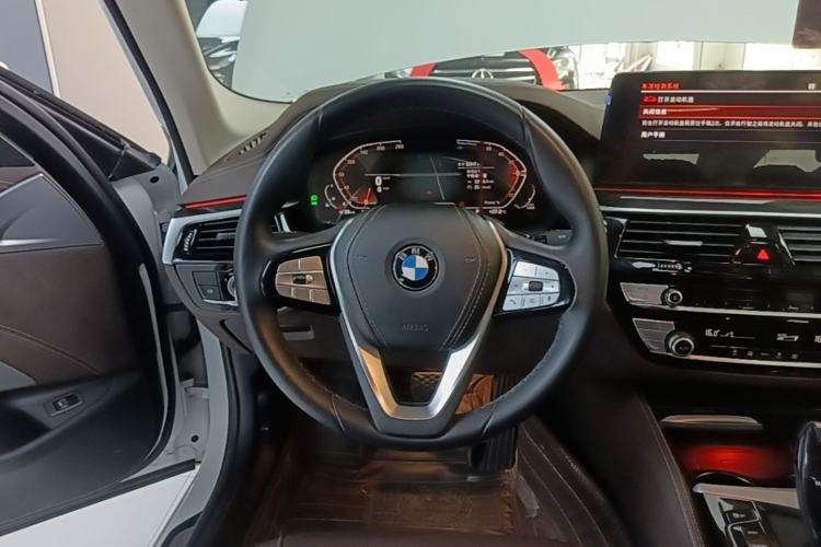 Used BMW 5 Series 2022 Second Facelift 525Li Luxury Package Steering Wheel