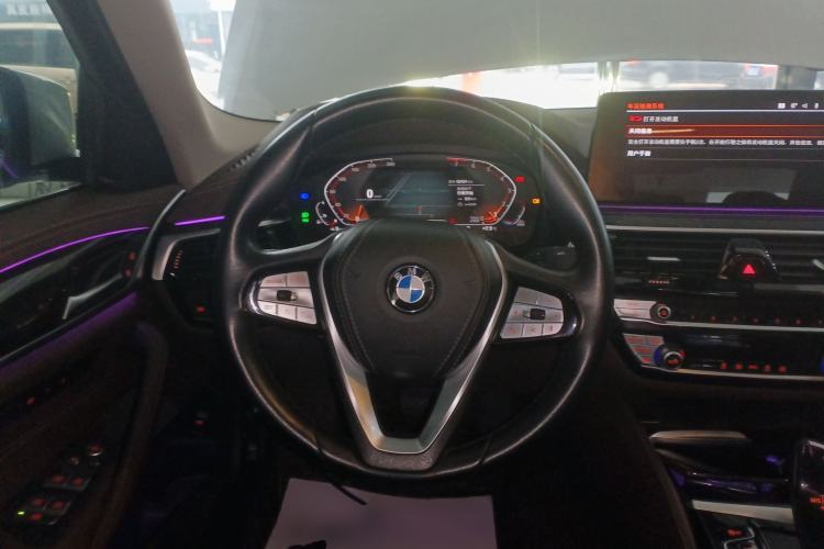 Used BMW 5 Series 2022 Restyled 525Li Luxury Package Steering Wheel