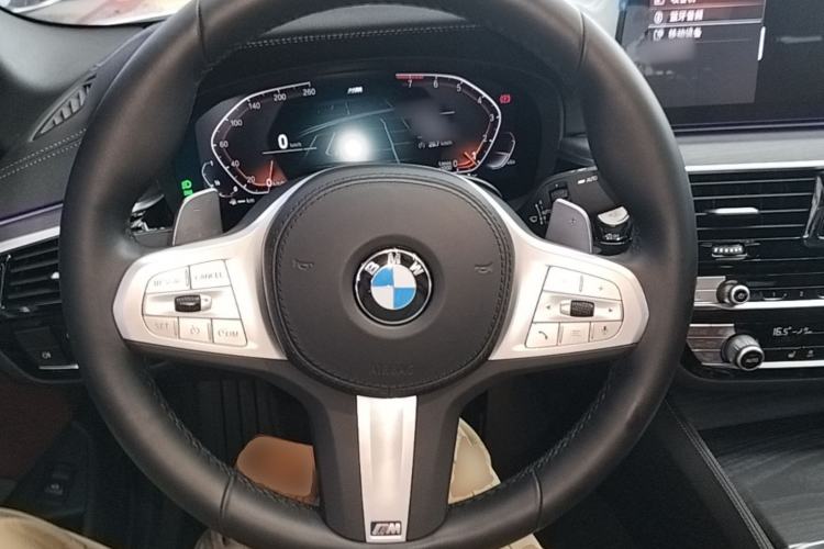 Used BMW 5 Series 2022 Second Facelift 530Li Leading Edition M Sport Package Steering Wheel