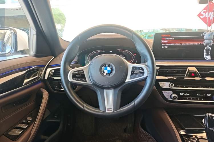 Used BMW 5 Series 2022 Restyled 525Li M Sport Package Steering Wheel