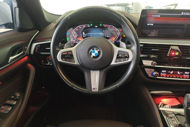 Used BMW 5 Series 2022 Revised Version 3 530Li Luxury Edition M Sport Package Steering Wheel