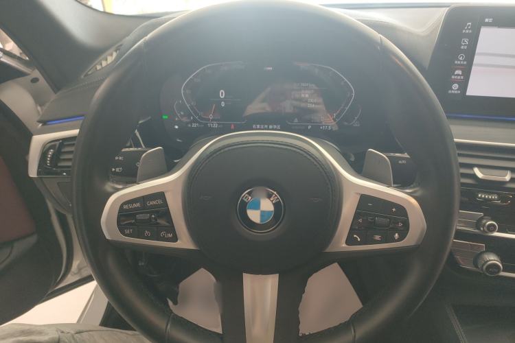 Used BMW 5 Series 2022 Second Facelift 530Li Leading Edition M Sport Package Steering Wheel