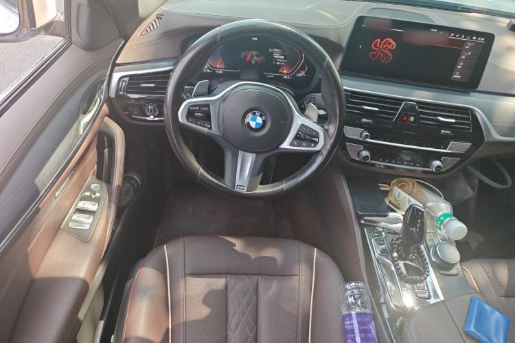 Used BMW 5 Series 2022 Second Facelift 530Li Leading Edition M Sport Package Steering Wheel