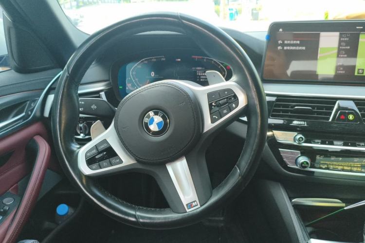 Used BMW 5 Series 2022 Restyled 530Li Leading Edition M Sport Package Steering Wheel