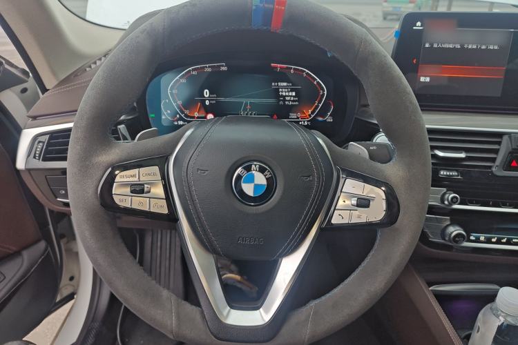 Used BMW 5 Series 2022 Second Facelift 530Li Luxury Edition Premium Package Steering Wheel