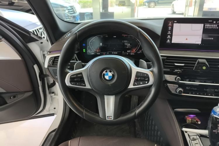 Used BMW 5 Series 2022 Restyled 530Li Leading Edition M Sport Package Steering Wheel