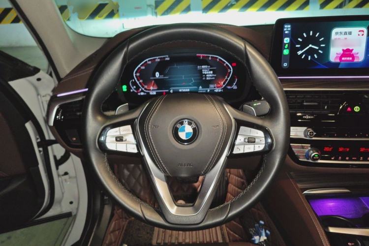 Used BMW 5 Series 2022 Second Facelift 530Li Leading Edition Luxury Package Steering Wheel