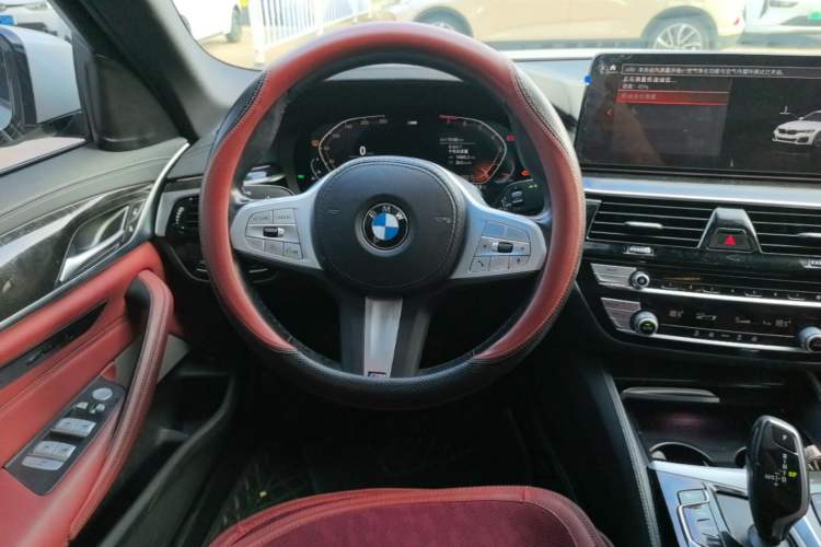 Used BMW 5 Series 2022 Second Facelift 525Li M Sport Package Steering Wheel