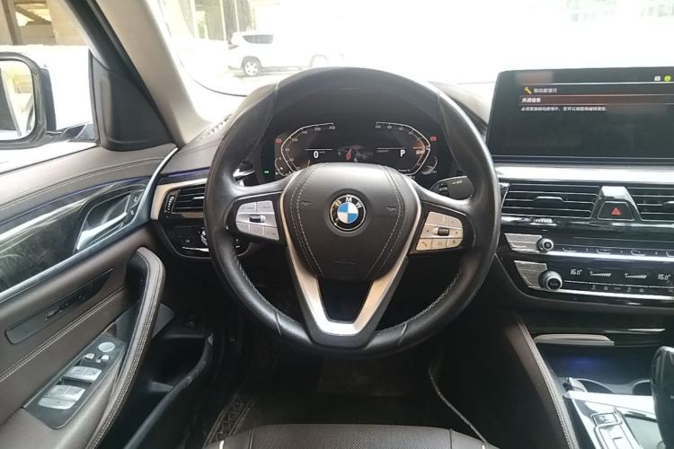 Used BMW 5 Series 2022 Second Facelift 525Li Luxury Package Steering Wheel