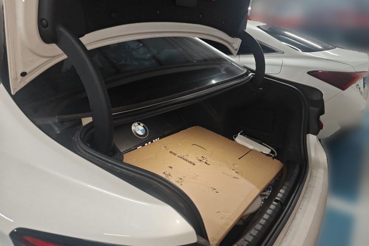 Used BMW 5 Series 2022 Second Facelift 530Li Luxury Version M Sport Package Trunk