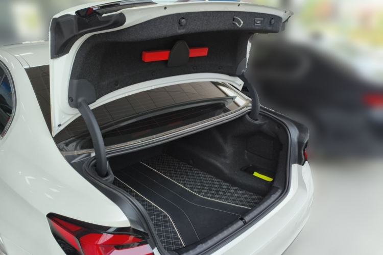 Used BMW 5 Series 2022 Restyled 525Li Luxury Package Trunk
