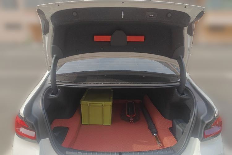 Used BMW 5 Series 2022 525Li M Sport Package Trunk