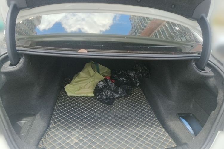 Used BMW 5 Series 2022 525Li M Sport Package Trunk