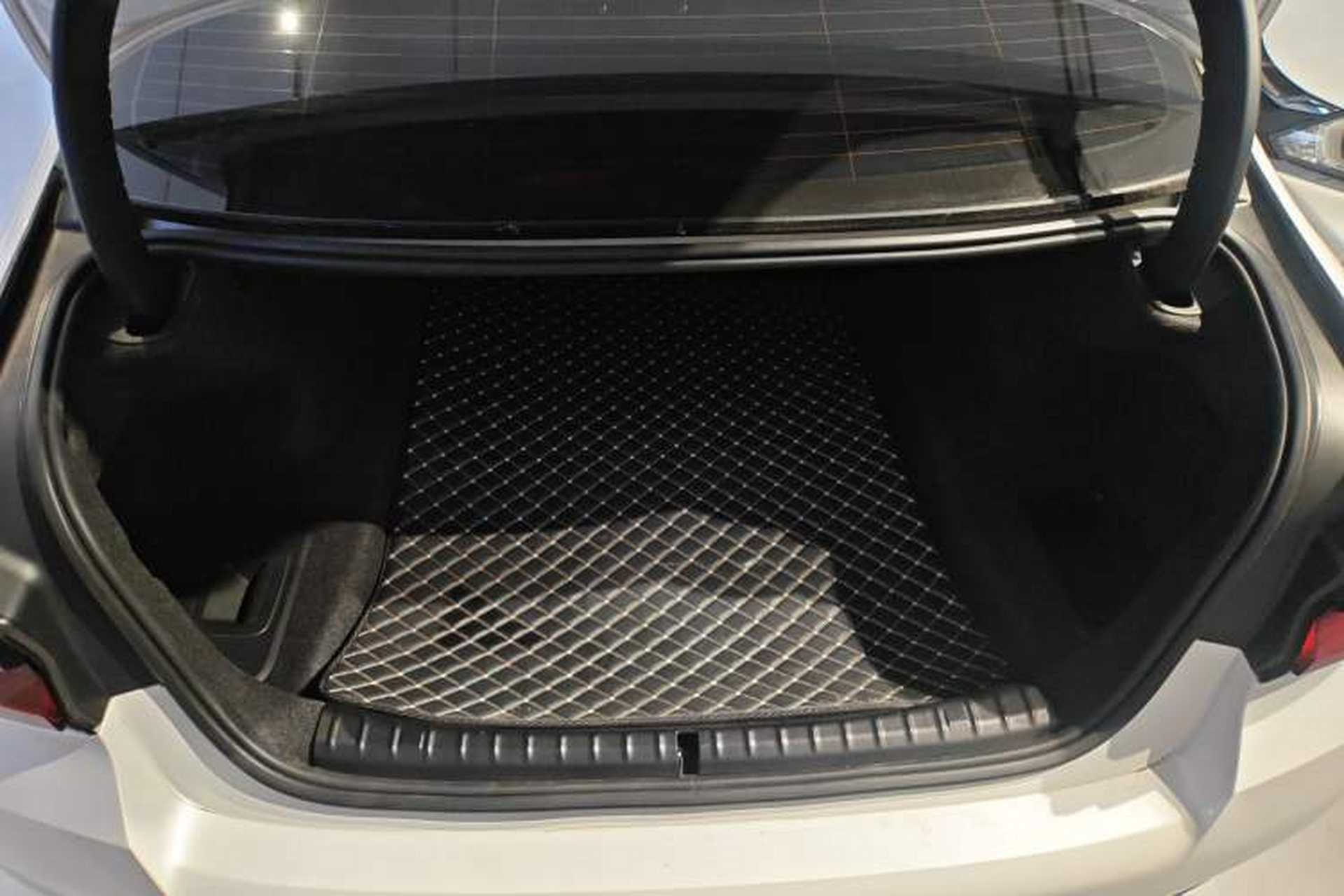 Used BMW 5 Series 2022 Restyled 530Li Leading Edition M Sport Package Trunk