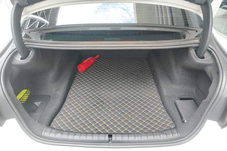 Used BMW 5 Series 2022 Updated 530i M Sport Package Trunk