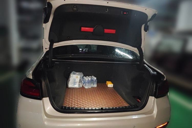 Used BMW 5 Series 2022 525Li M Sport Package Trunk