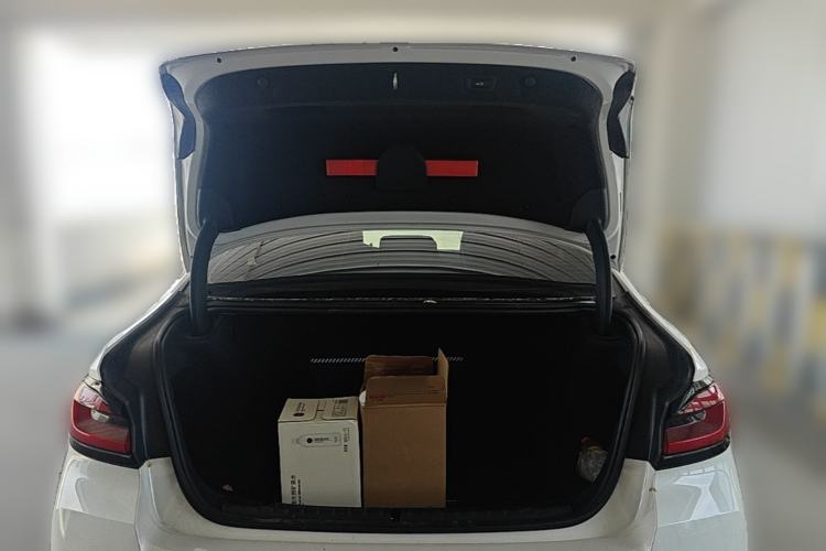 Used BMW 5 Series 2022 Restyled 525Li M Sport Package Trunk
