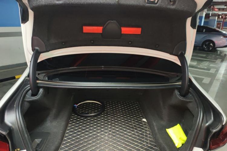 Used BMW 5 Series 2022 Second Facelift 525Li M Sport Package Trunk