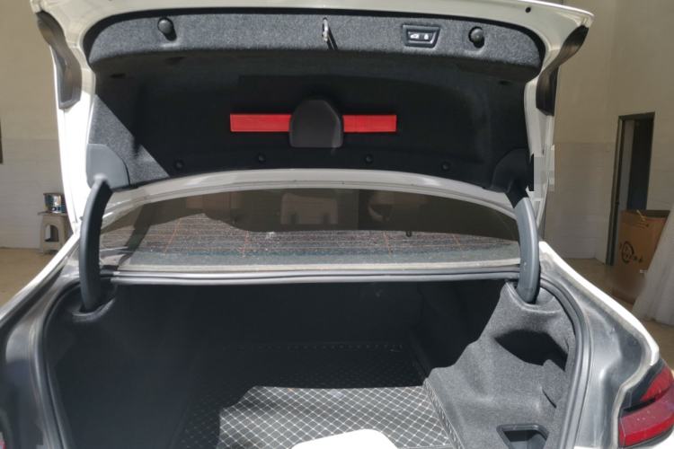 Used BMW 5 Series 2022 Restyled 530Li Leading Edition M Sport Package Trunk