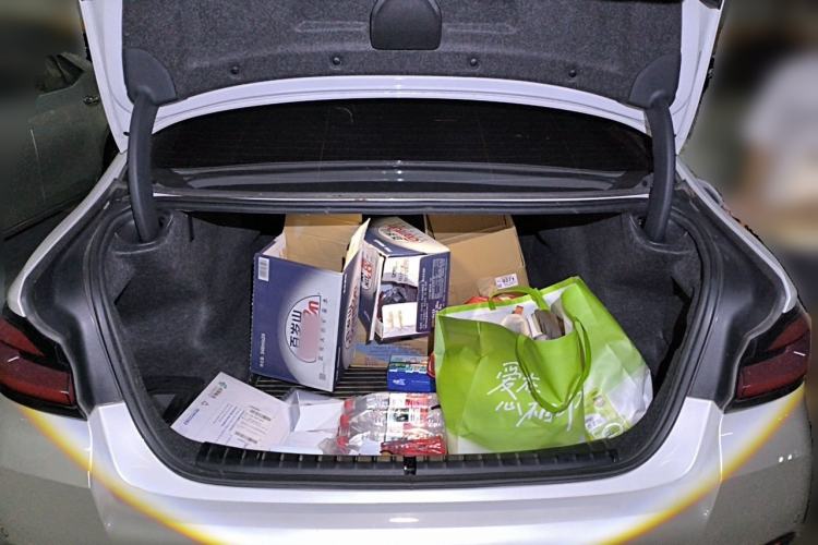Used BMW 5 Series 2022 Restyled 530Li Leading Edition M Sport Package Trunk