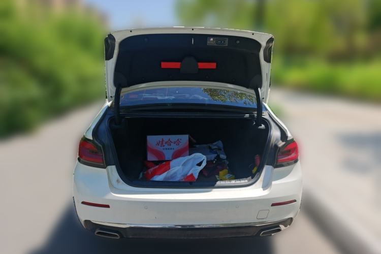 Used BMW 5 Series 2022 530Li Leading Luxury Package Trunk