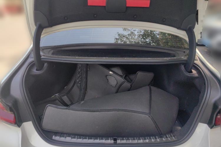 Used BMW 5 Series 2022 Revised Version 530Li xDrive M Sport Package Trunk