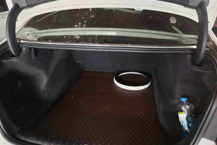 Used BMW 5 Series 2022 530Li xDrive M Sport Package Trunk
