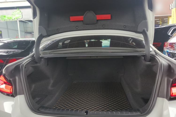 Used BMW 5 Series 2022 Restyled 530Li Leading Edition M Sport Package Trunk