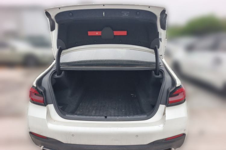 Used BMW 5 Series 2022 Second Facelift 525Li M Sport Package Trunk
