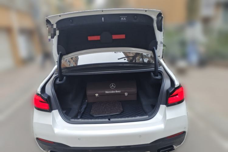 Used BMW 5 Series 2022 Revised Version 3 530Li Luxury Edition M Sport Package Trunk