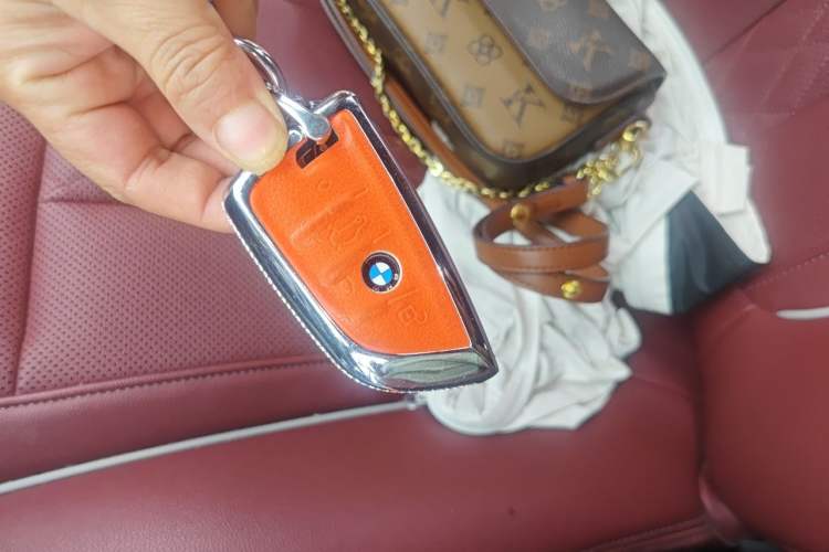 Used BMW 5 Series 2022 Restyled 530Li Leading Edition M Sport Package Vehicle Key