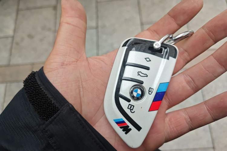 Used BMW 5 Series 2022 Restyled 530Li Leading Edition M Sport Package Vehicle Key