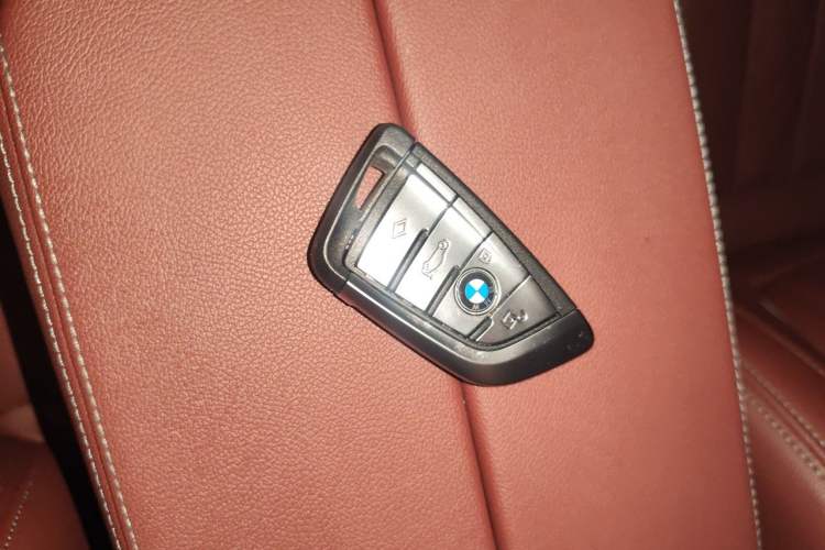 Used BMW 5 Series 2022 Revised Version 3 530Li Luxury Edition M Sport Package Vehicle Key