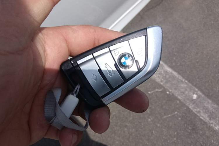 Used BMW 5 Series 2022 Second Facelift 530Li xDrive M Sport Package Vehicle Key