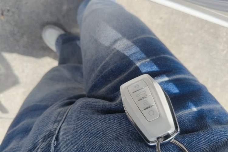 Used BMW 5 Series 2022 525Li M Sport Package Vehicle Key
